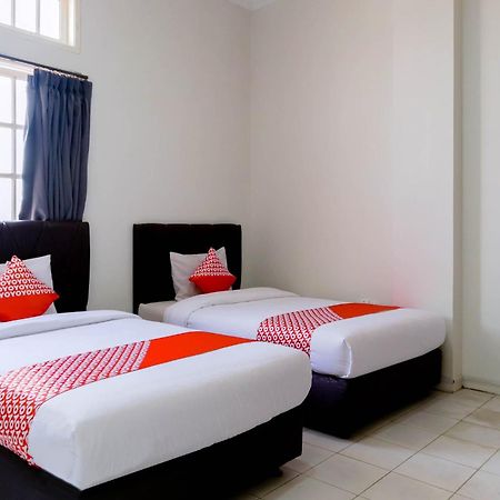 Oyo 1111 Pasar Baru Inn Τζακάρτα Εξωτερικό φωτογραφία