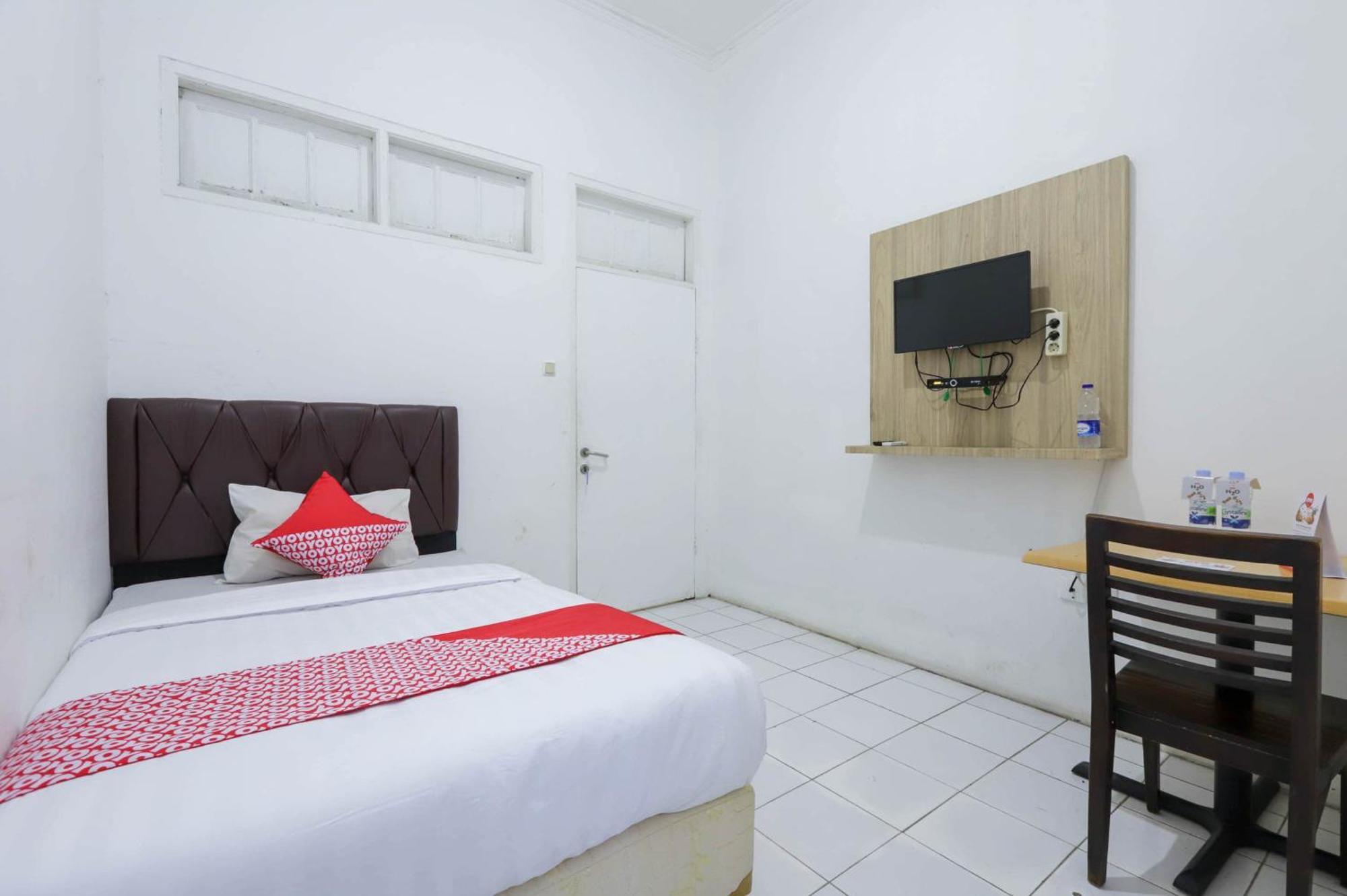 Oyo 1111 Pasar Baru Inn Τζακάρτα Εξωτερικό φωτογραφία